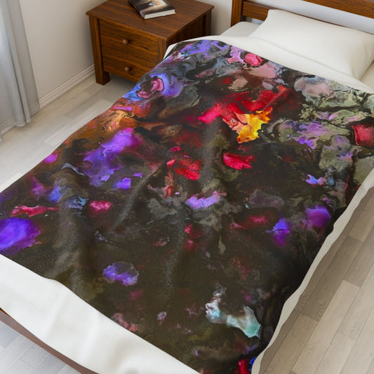 Cozy Velveteen Plush Blanket with Vibrant Abstract Design, Perfect for Home Decor, Gift for Friends, Soft Throw, Living Room Accent